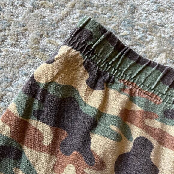 Vintage Garfield Camo Shorts 7 USA - Picture 6 of 10